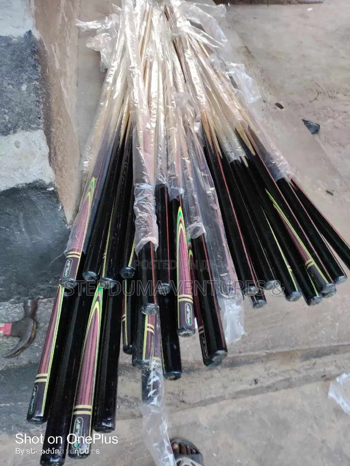 Snooker Sticks Available for Sale