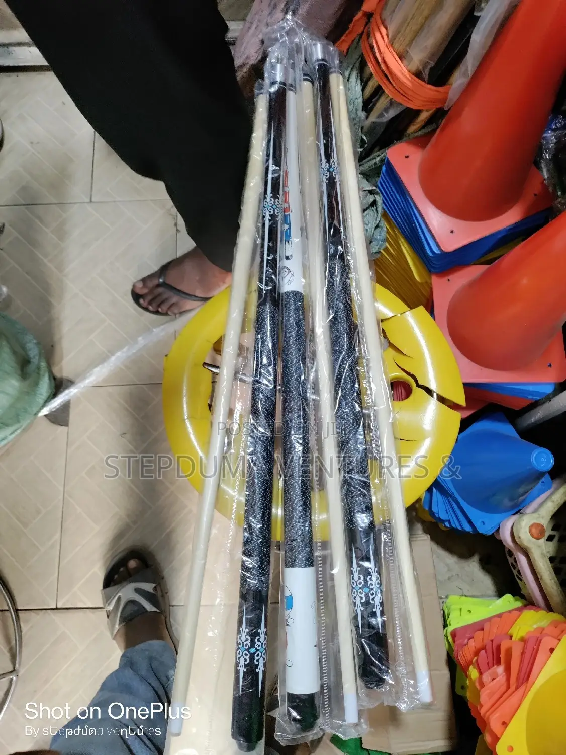 Adjustable Snooker / Pool Table Sticks