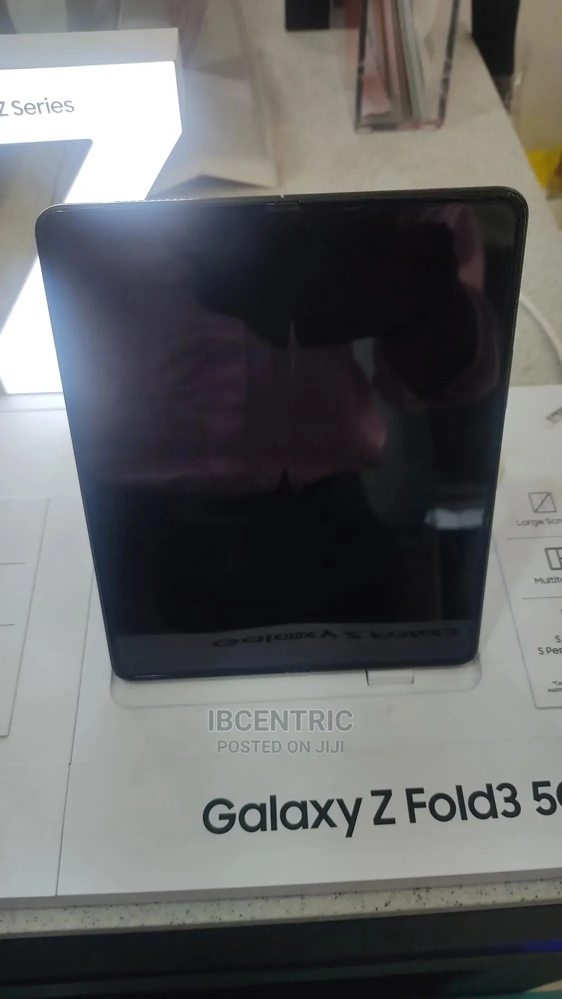 New Samsung Galaxy Z Fold 3 256 GB Black