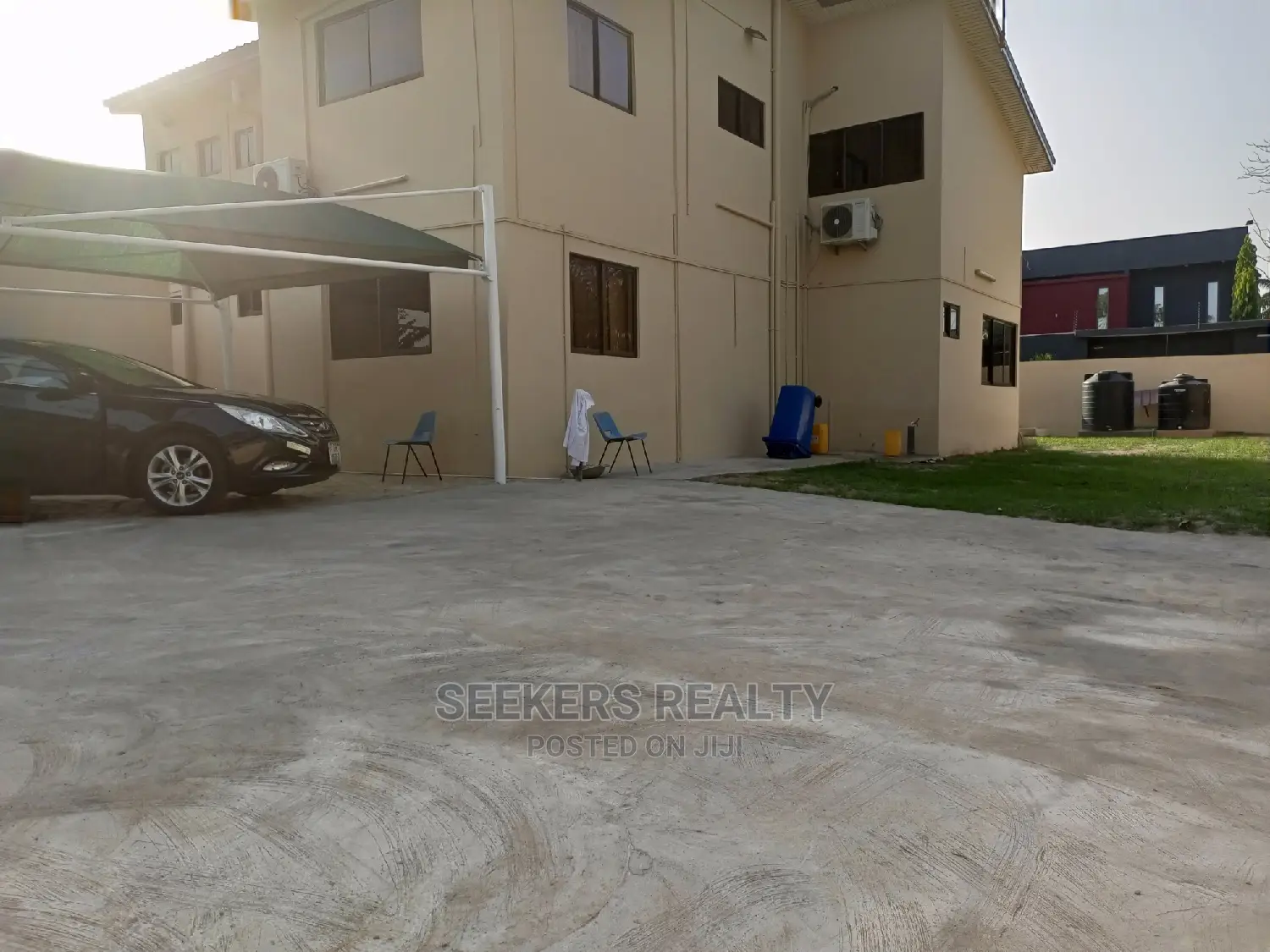 6bdrm House in Seekers Realty, Cantonments for rent