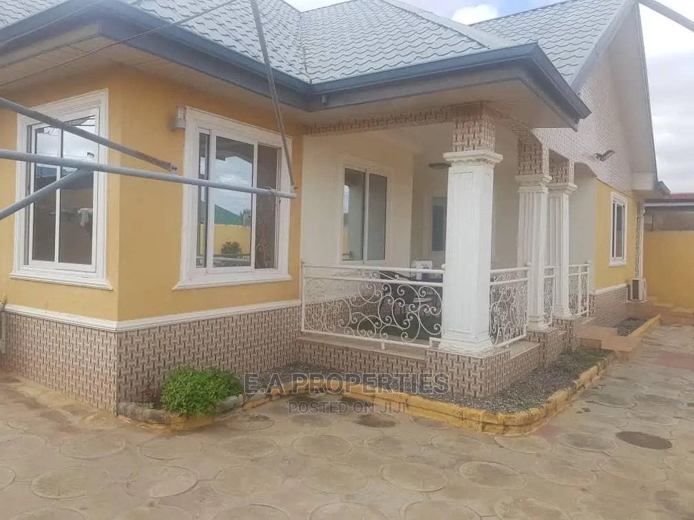 4bdrm House in E a Properties, Barrier for Sale