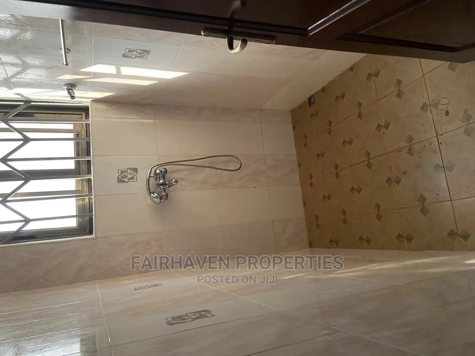 2bdrm Apartment in Bushroad, Teshie for rent