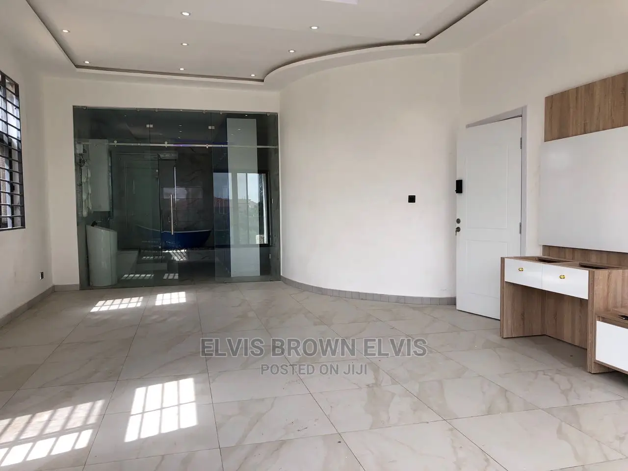4bdrm Duplex in Living Large, Madina for Sale