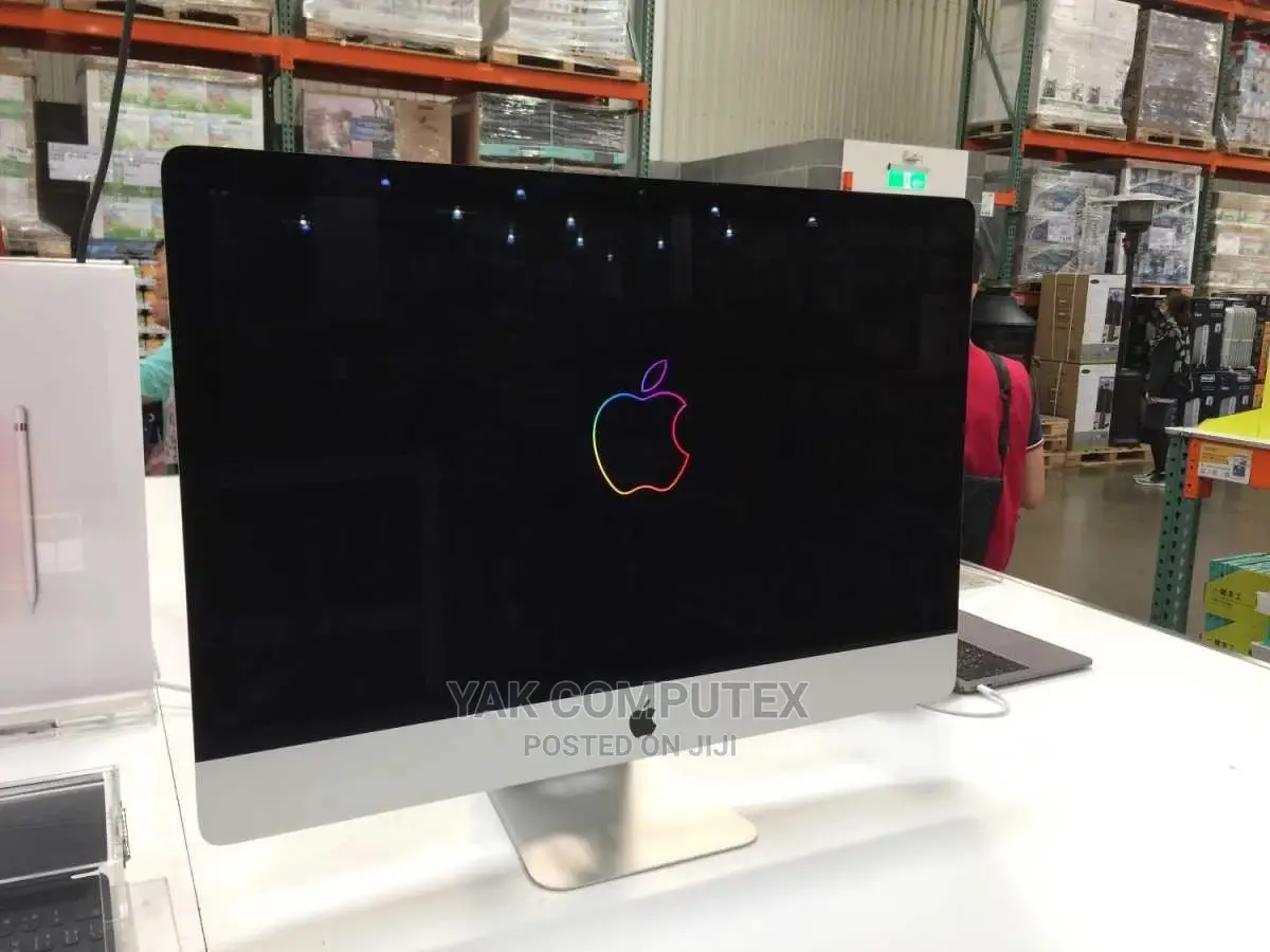 Desktop Computer Apple iMac 8GB Intel Core I5 SSD 1T
