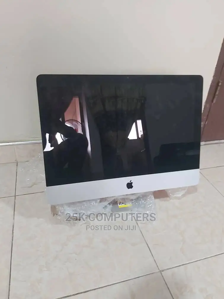 Desktop Computer Apple iMac 8GB Intel Core i5 HDD 1T