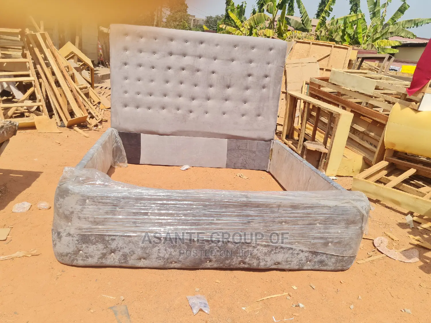 Quality and Affordable Modern Bed