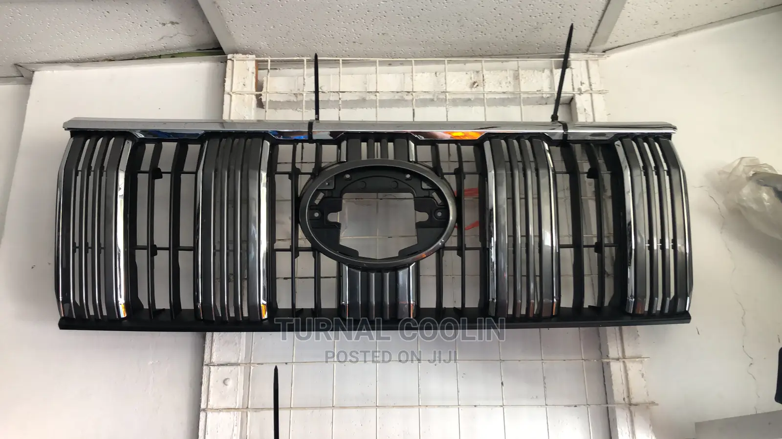 Landcruiser Prado 2018 Front Grille