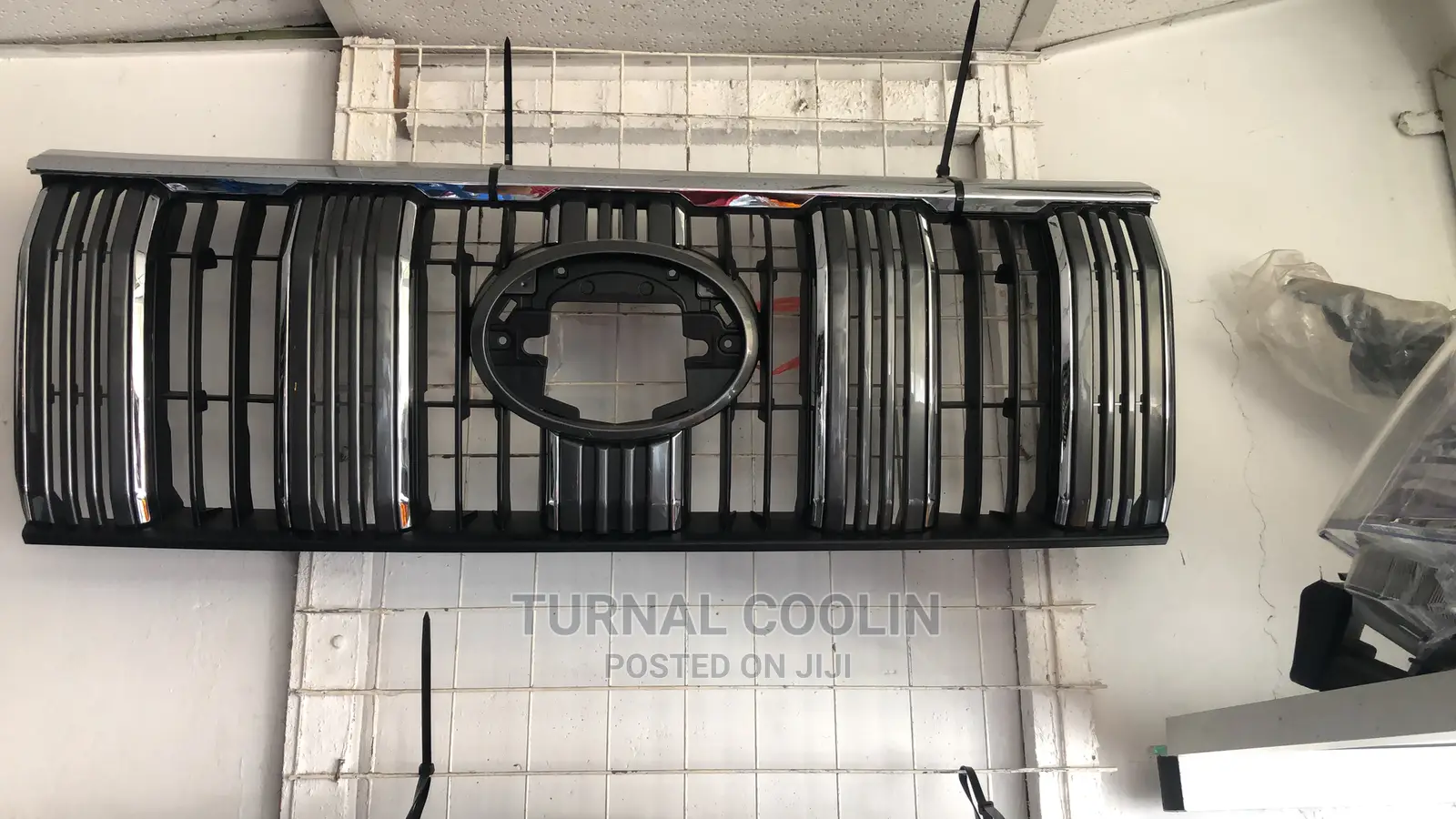 Landcruiser Prado 2018 Front Grille