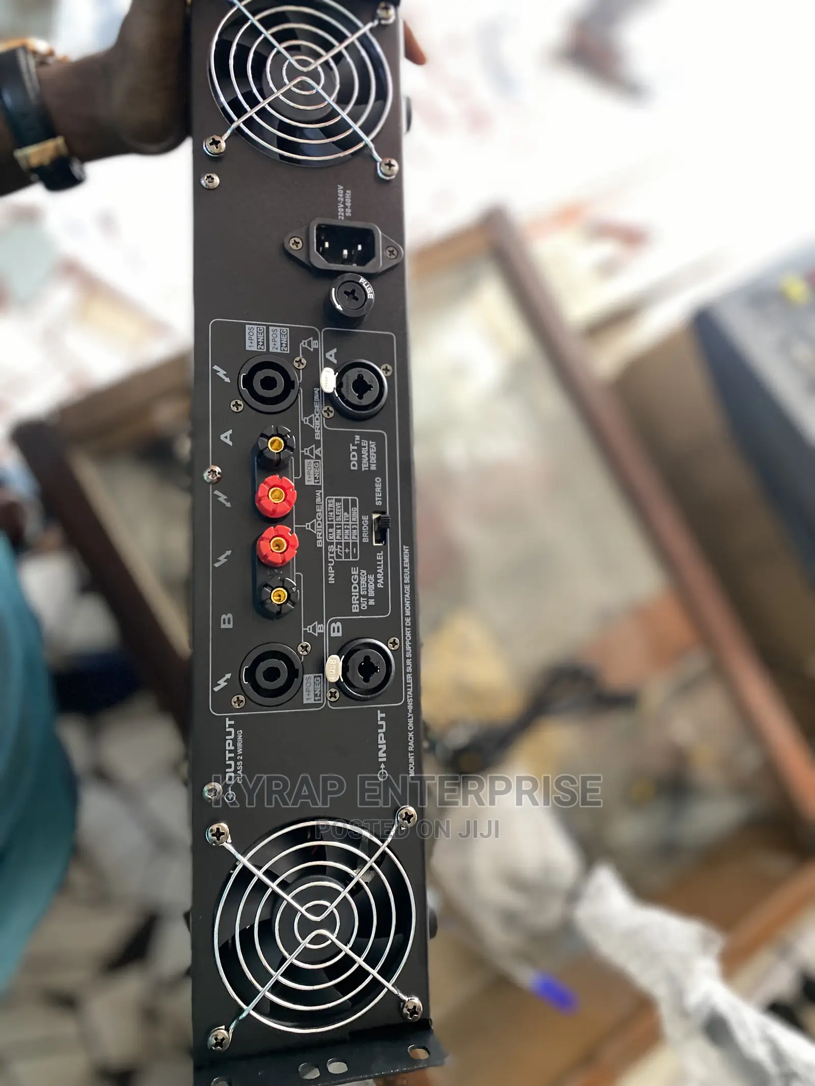 Peavey Cs4000