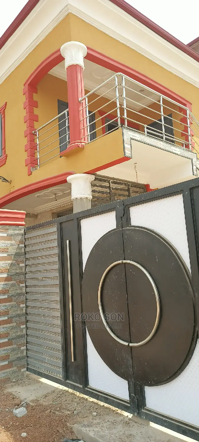 2bdrm House in Dr Roko, Ablekuma for rent