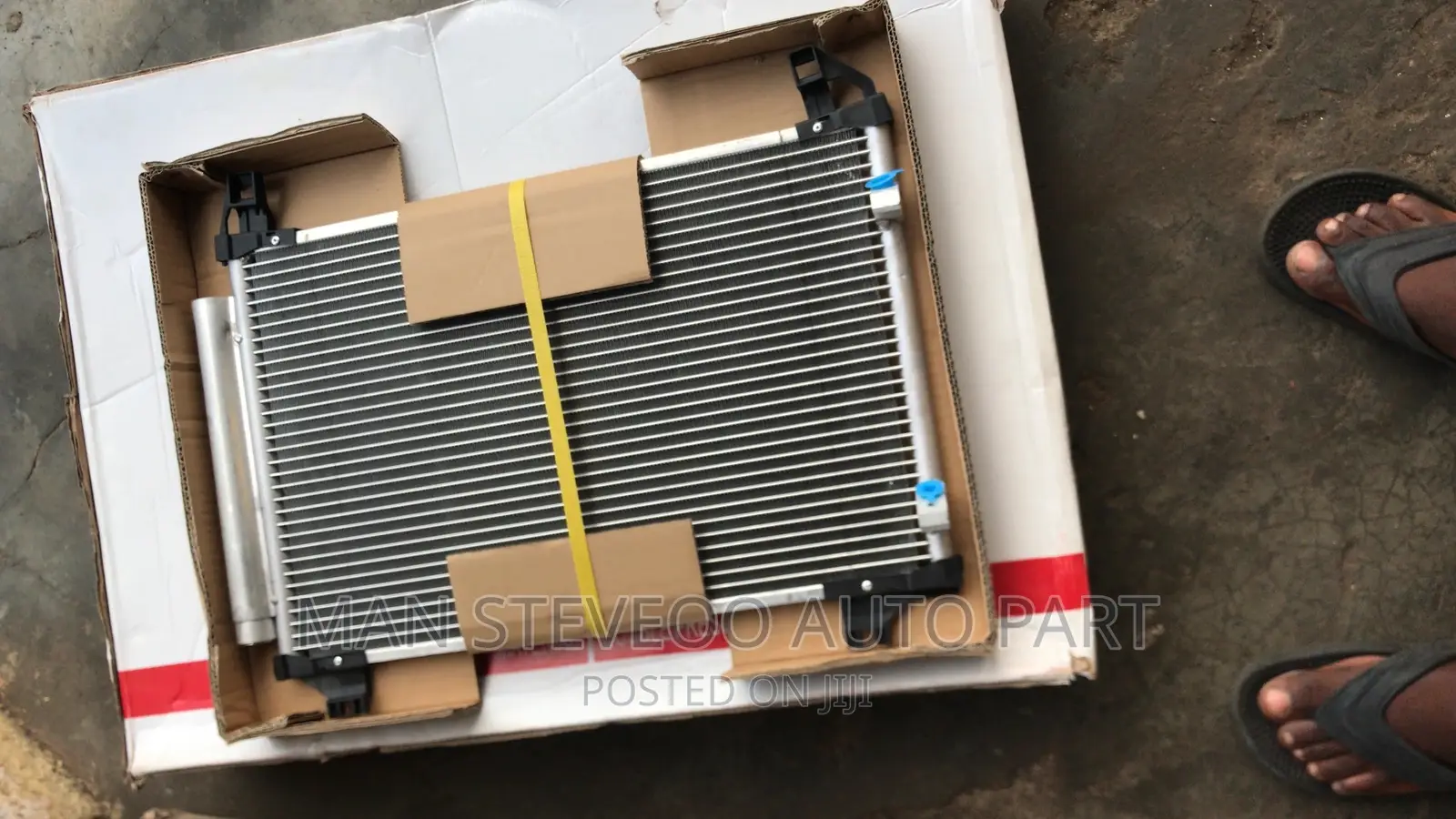 Toyota Yaris Condenser 2007-011