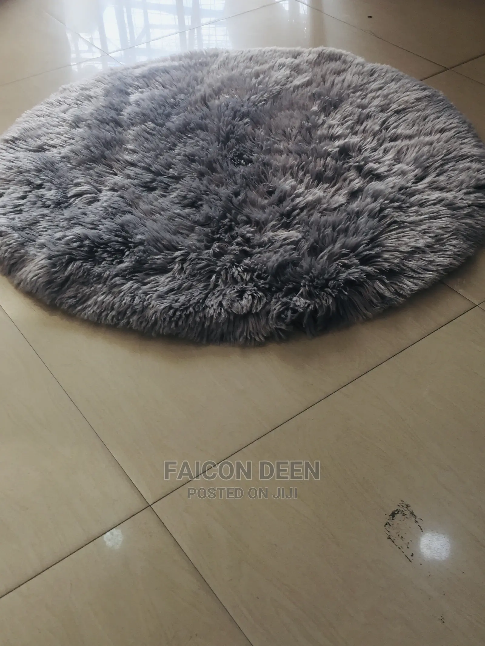 Thick Fluffy Fur ( Ultra Soft Fur Mat)All Colors Available