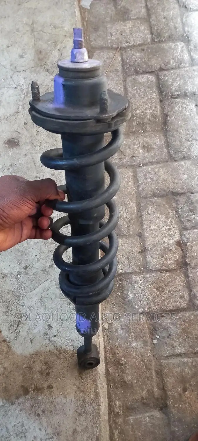Toyota Hilux/Tacoma Front Shock Absorber Pair Available