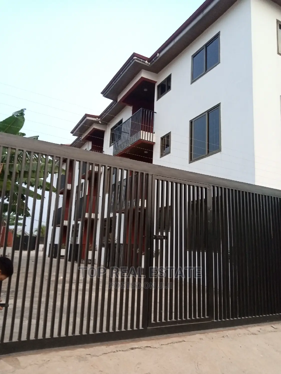 2bdrm Apartment in Danfa, Adenta for rent