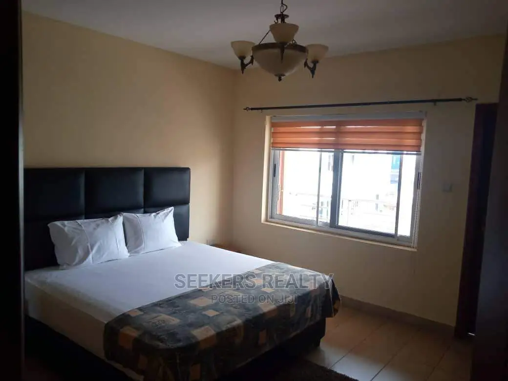 Furnished 3bdrm Apartment in Seekers Realty, Oxford Street for rent