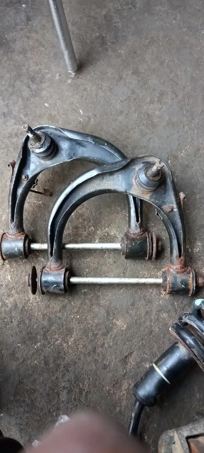 Toyota Prado/Hilux/Tacoma/Fj Cruiser Upper Arm Pair in Stock