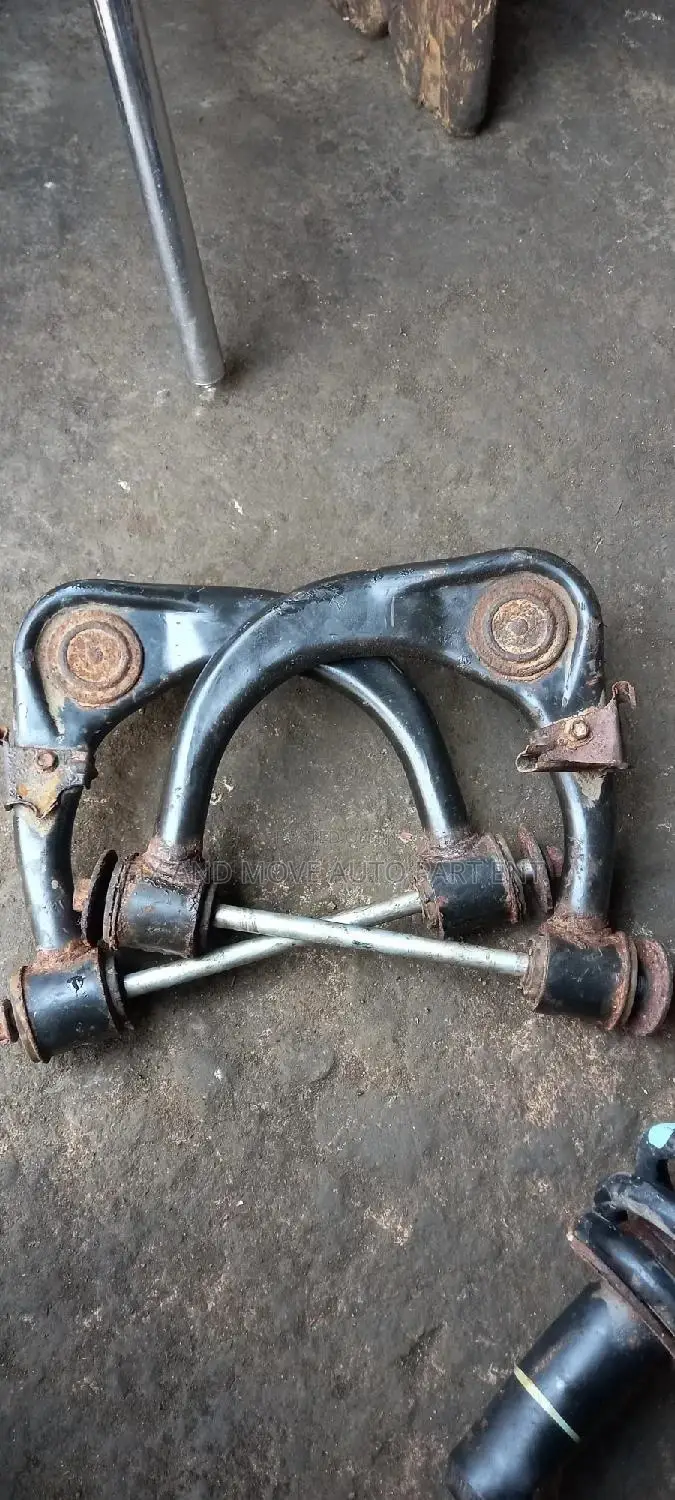 Toyota Prado/Hilux/Tacoma/Fj Cruiser Upper Arm Pair in Stock