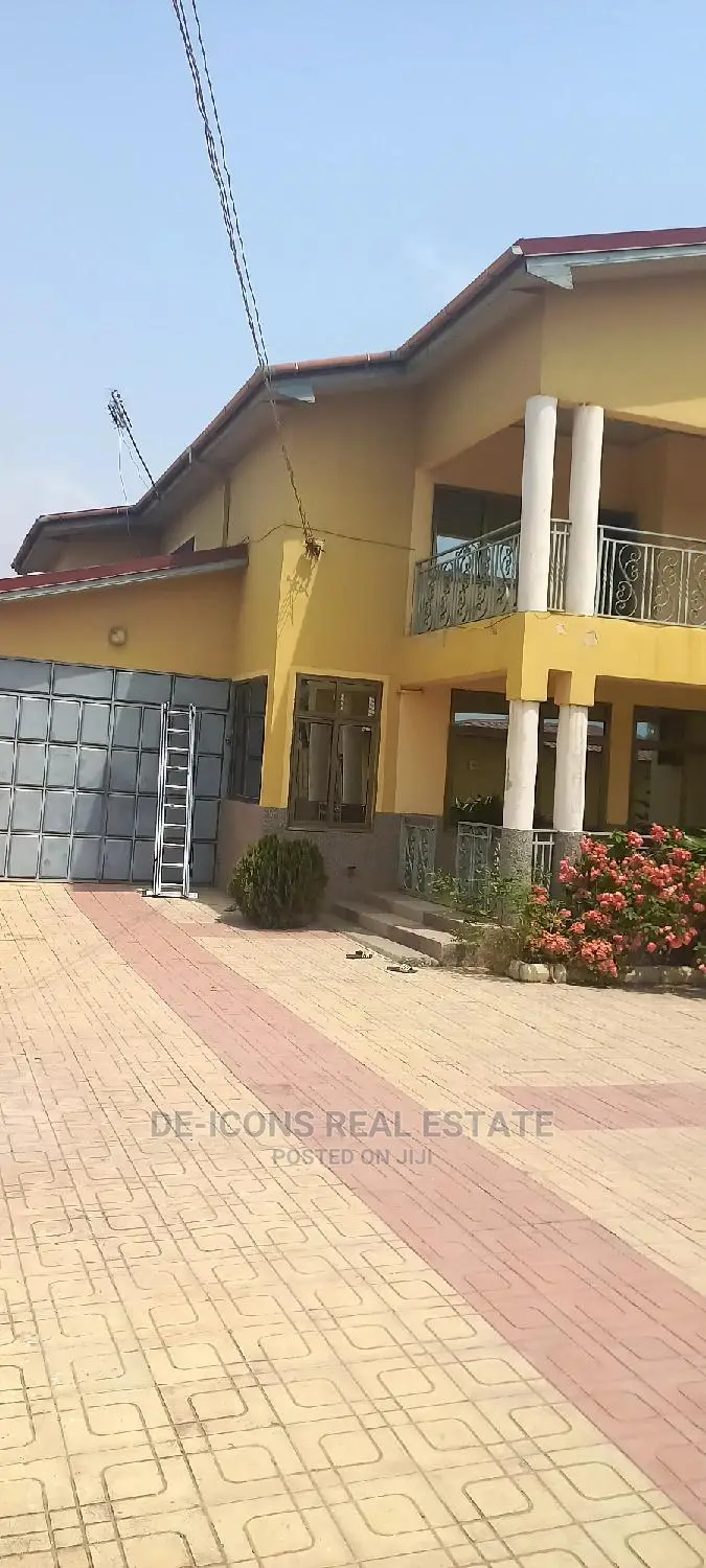 7bdrm Duplex in De-Icons Real Estate, Ga South Municipal for sale