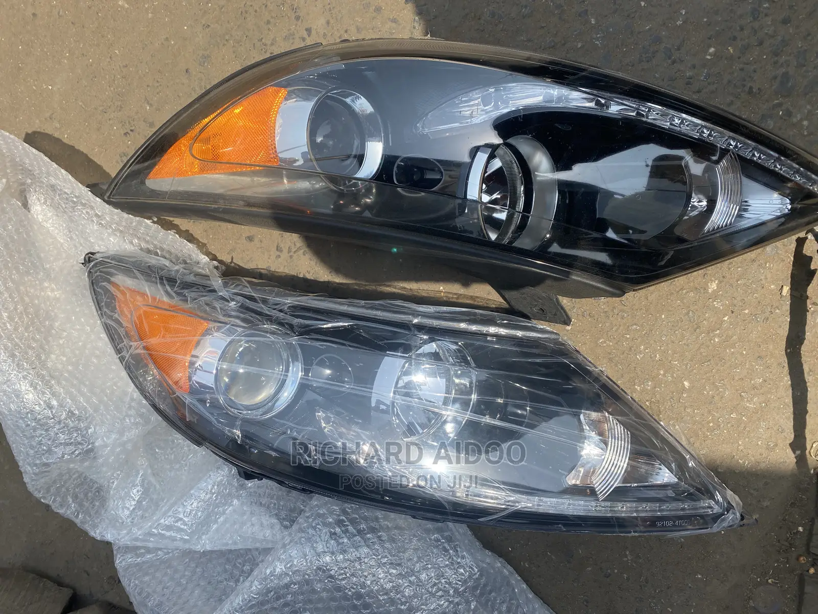 Kia Sportage 2014 Headlight Available