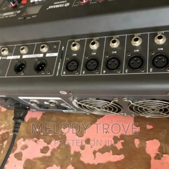 Yamaha 6channel Powered Mixer