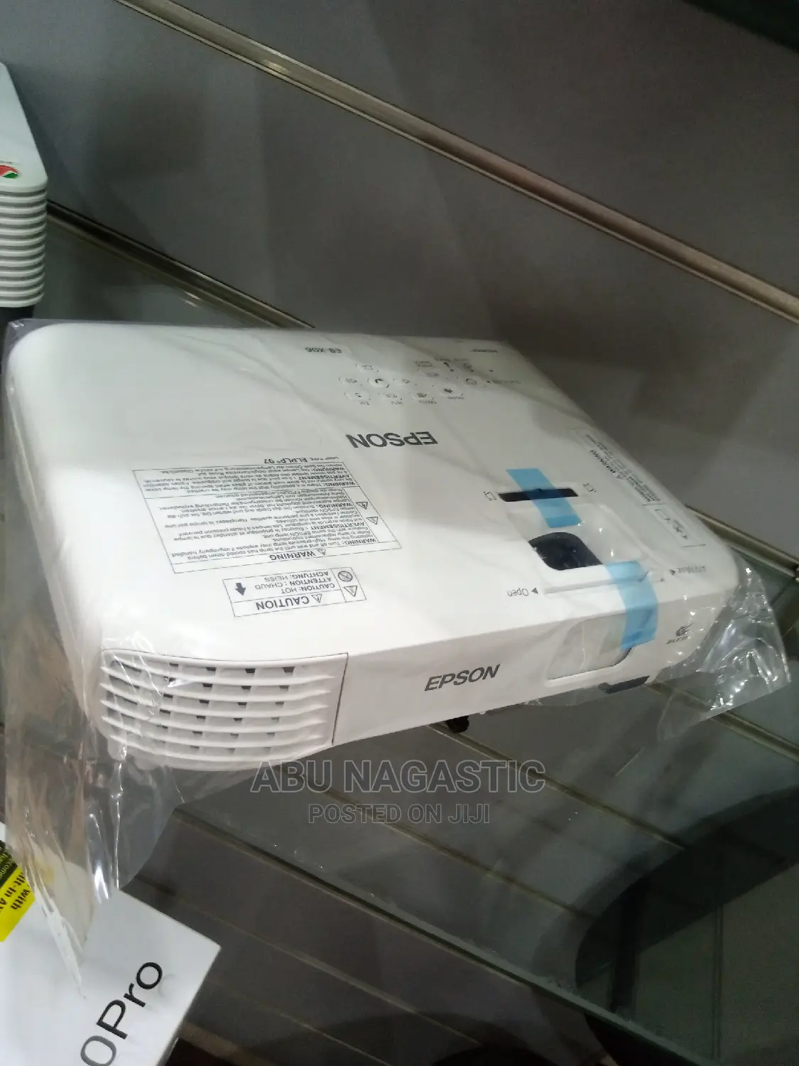 Quality Epson EP-X06 (3600 Lumens Brightness Projector).