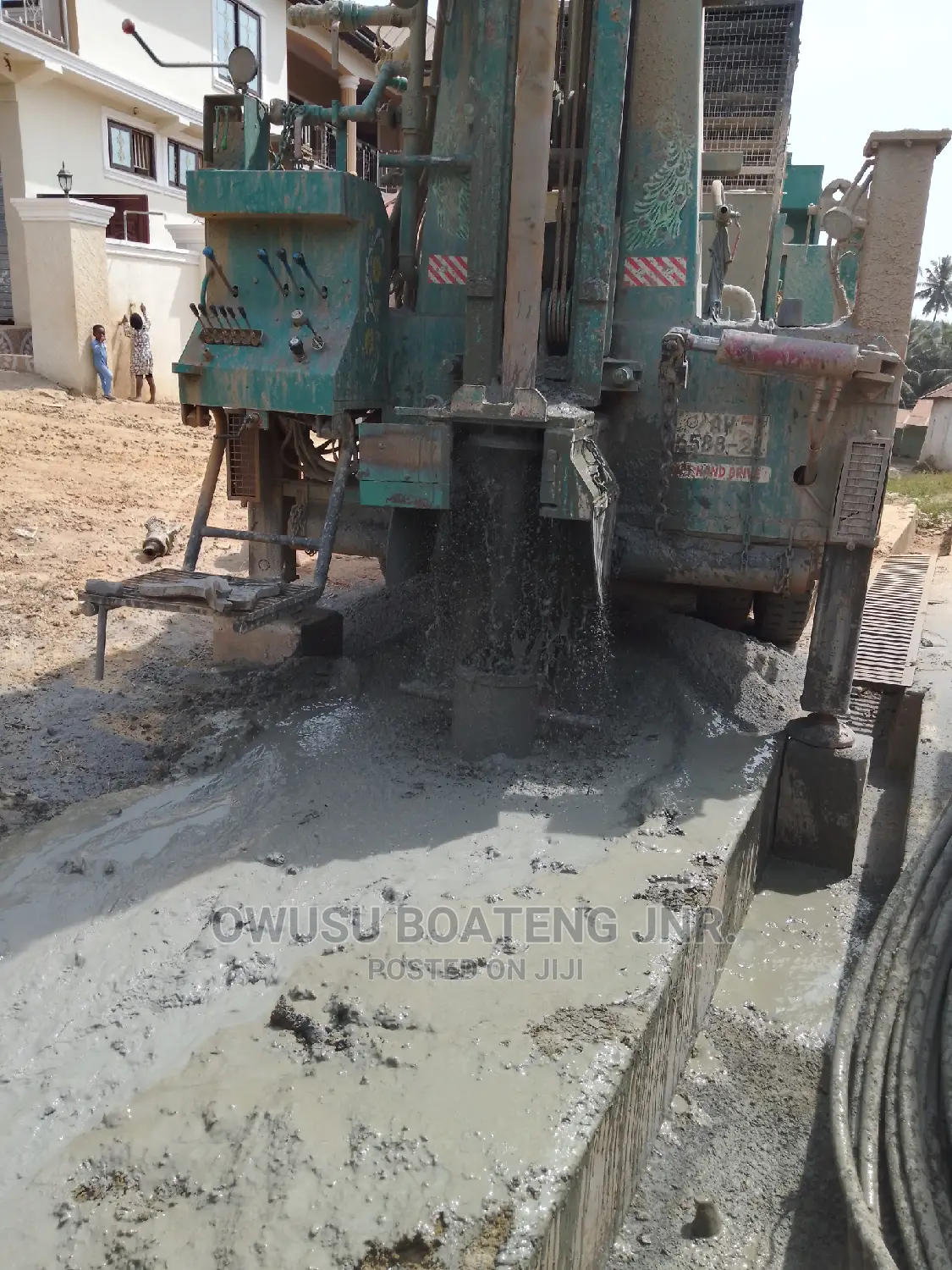 Clean and Quality Borehole