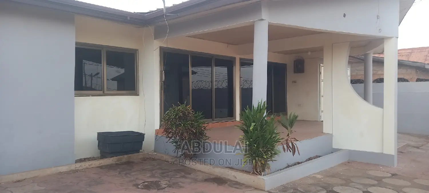 4bedroom Self Compound Dome Pillar 2