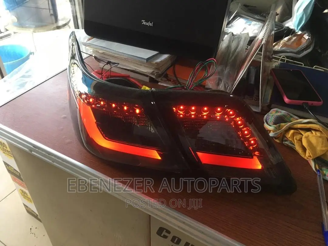 Camry 2009,2010,2011 Spec Taillights