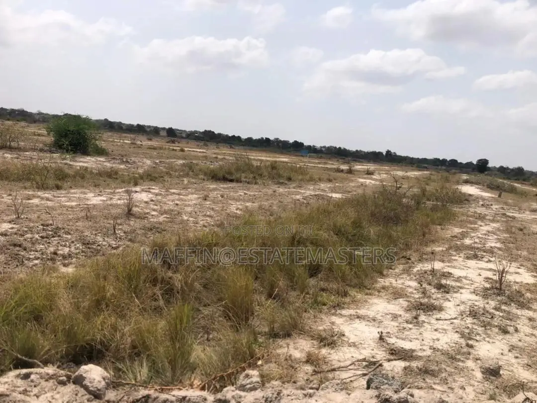 Donkomi Lands at Nest Cottage, Tsopoli for Sale.