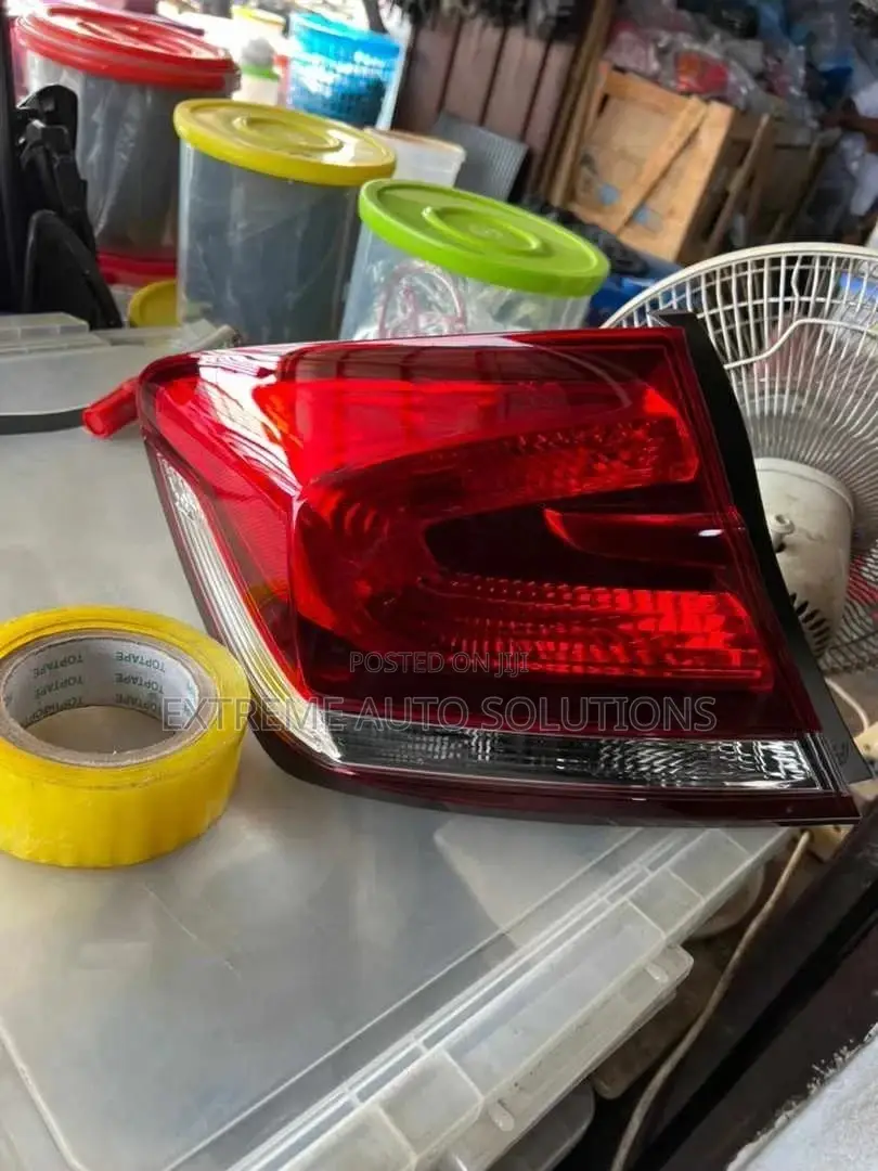 Honda Civic 2013 Taillights