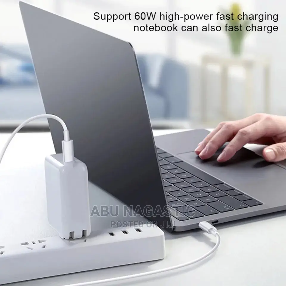 Brand New USB C Power Adapter Macbook Pro/Air