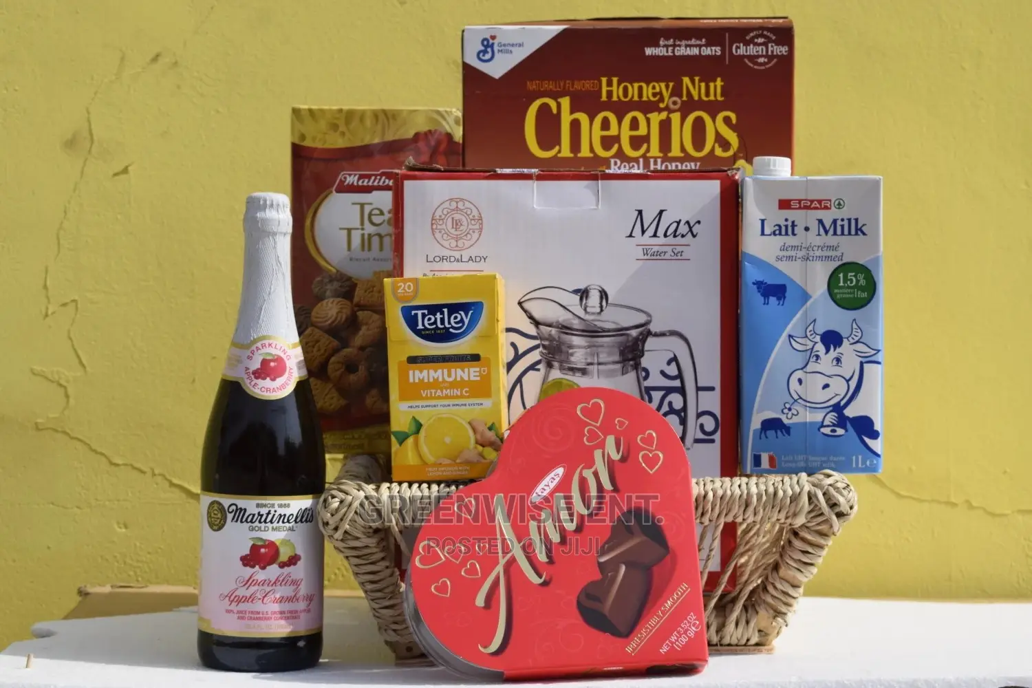 Cheerios Amor Gift Basket