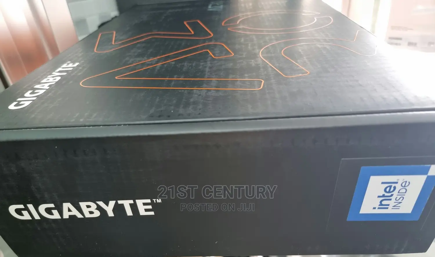 New Laptop Gigabyte 32GB Intel Core I9 SSD 32GB