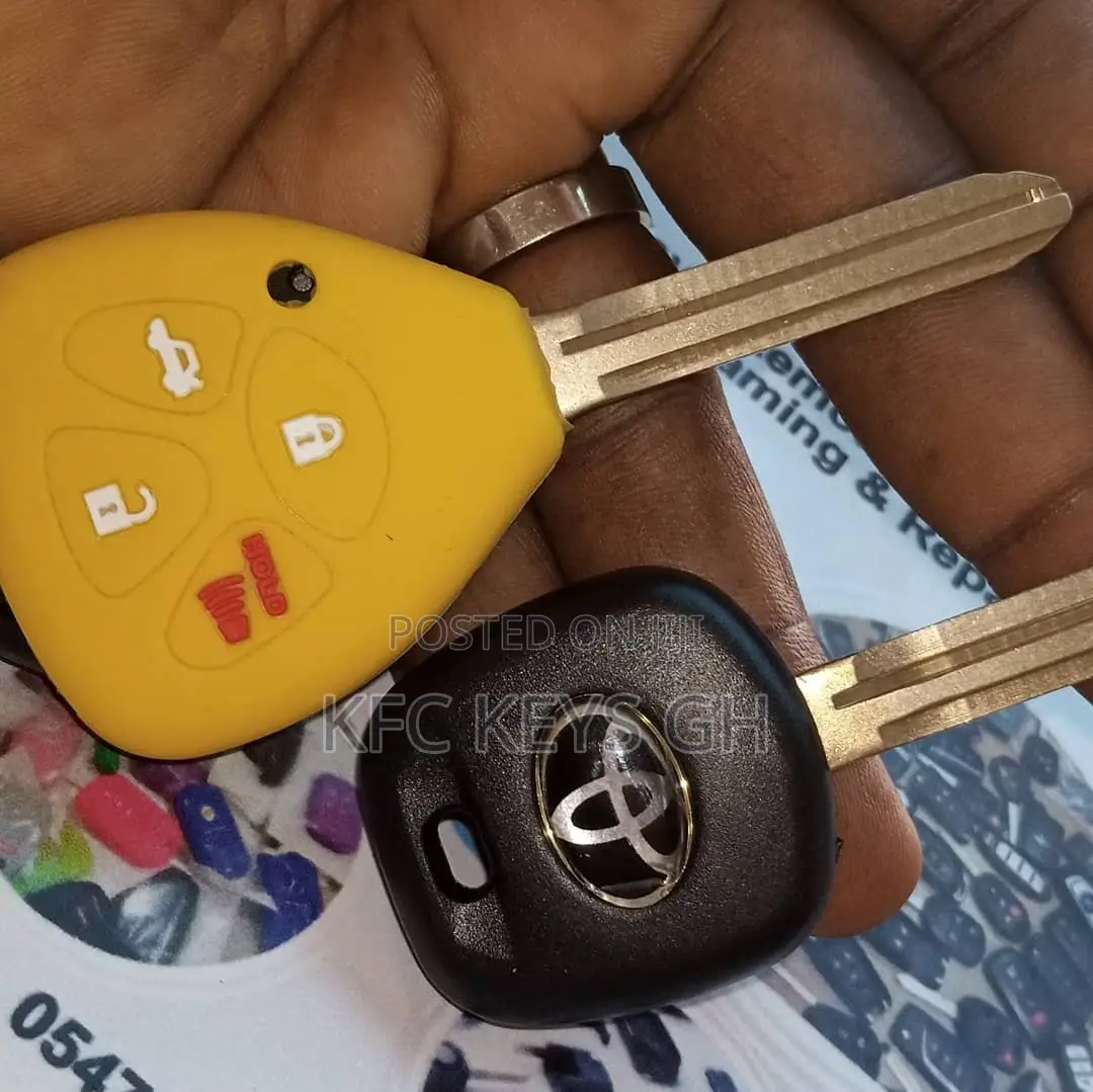Toyota Corolla Remote Key.