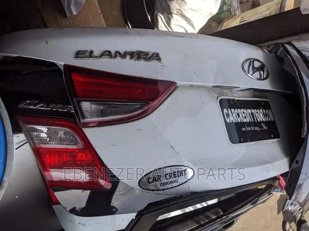 Elantra 2012 Boot Available