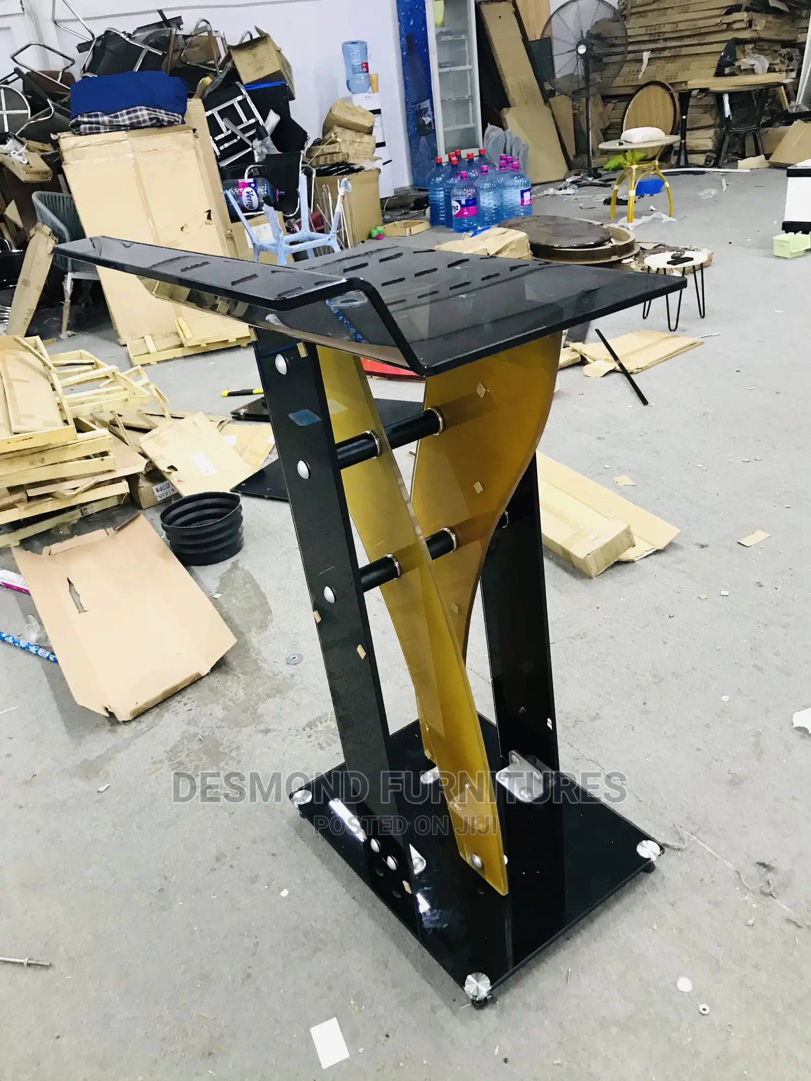 Glass Pulpit
