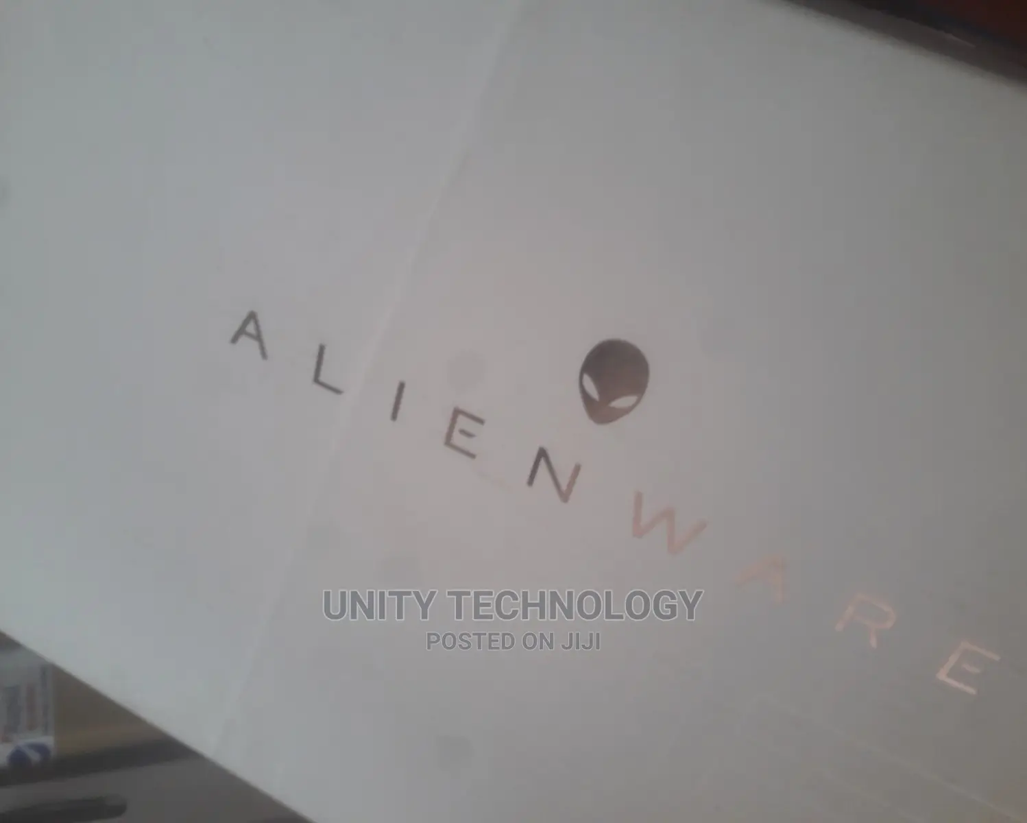 New Laptop Dell Alienware M17 R5 16GB AMD Ryzen SSD 512GB