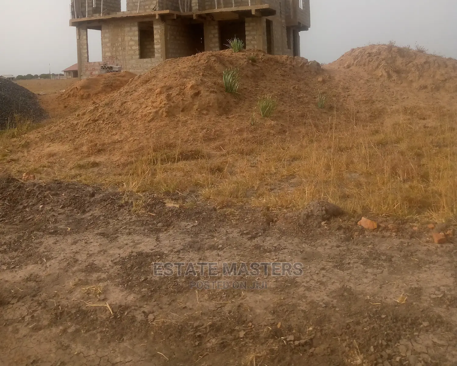 Amenable Lands for Sale Within a Serene Atmosphere.