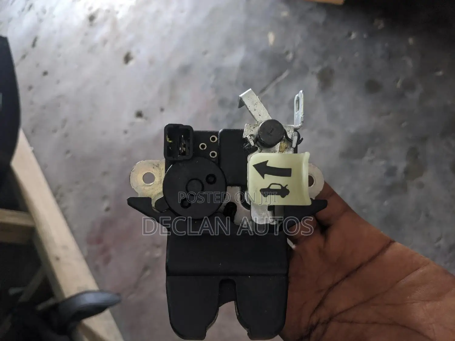 Elantra 2011 - 2016 Boot Lock