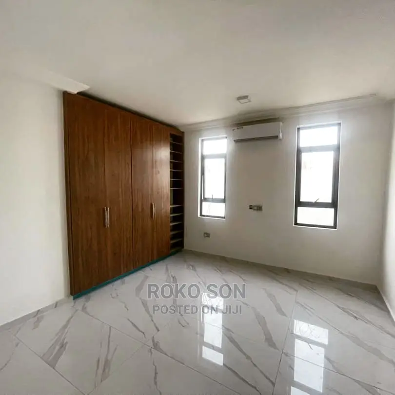 4bdrm Duplex in Dr Roko, East Legon for sale