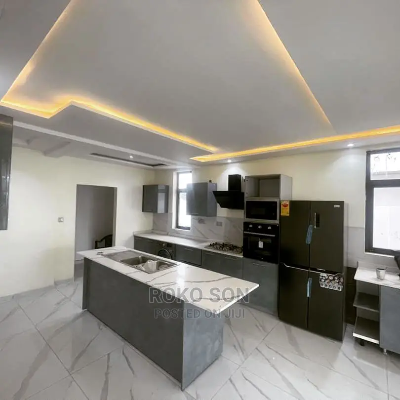 4bdrm Duplex in Dr Roko, East Legon for sale