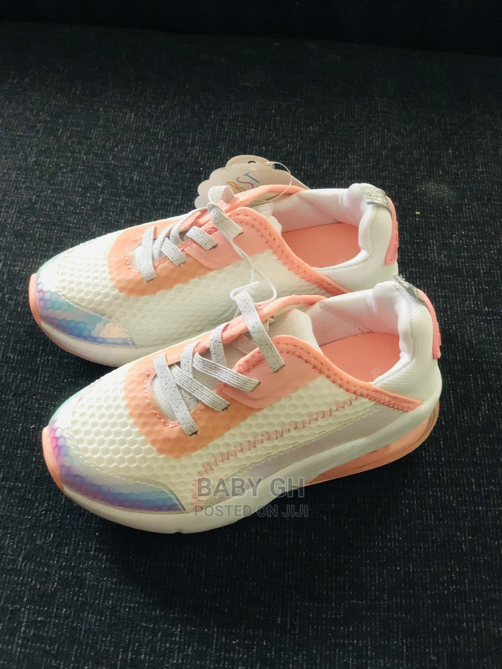 George Sneakers