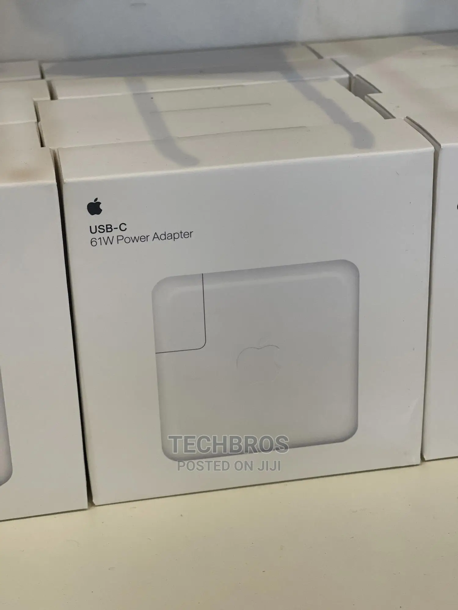 Original Macbook Pro Charging Adapter