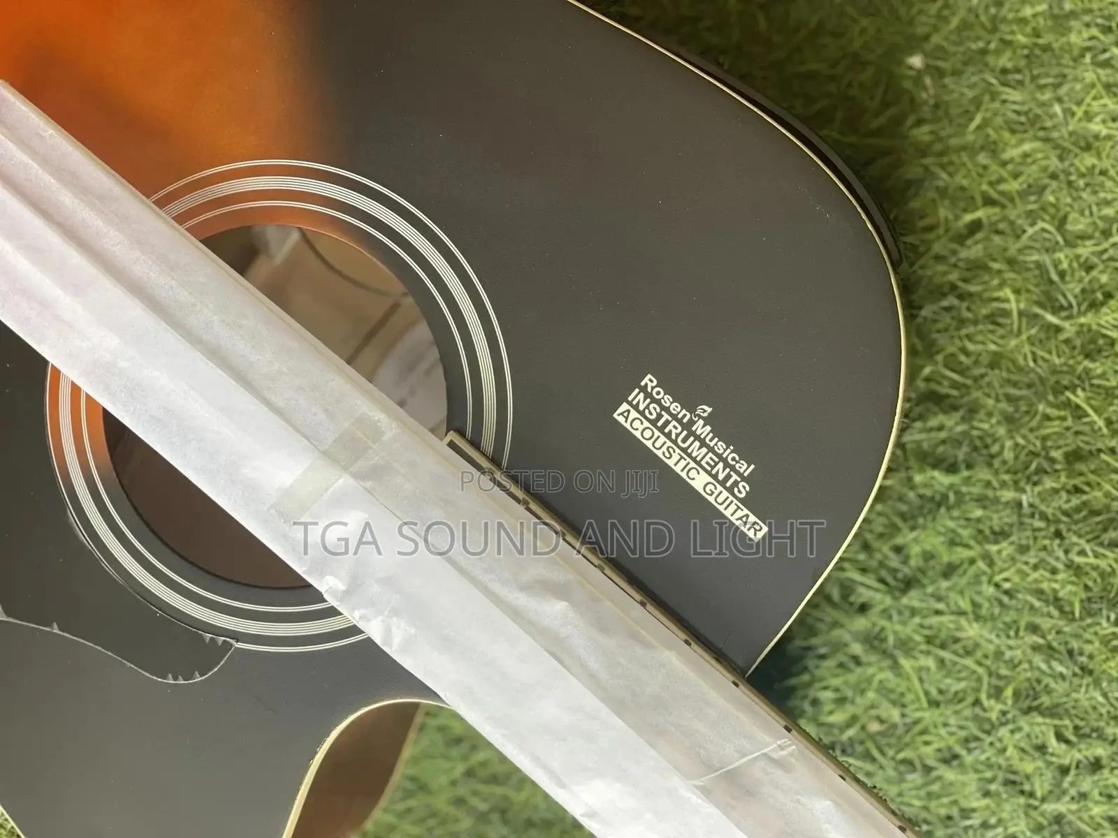 Rosen Semi-Acoustic Guitar With Bag, Strap, Capo and String