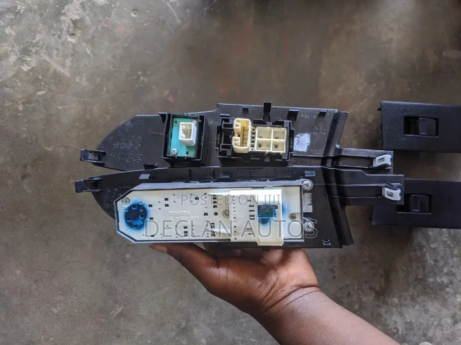 Corolla 2014 - 2018 Door Switch