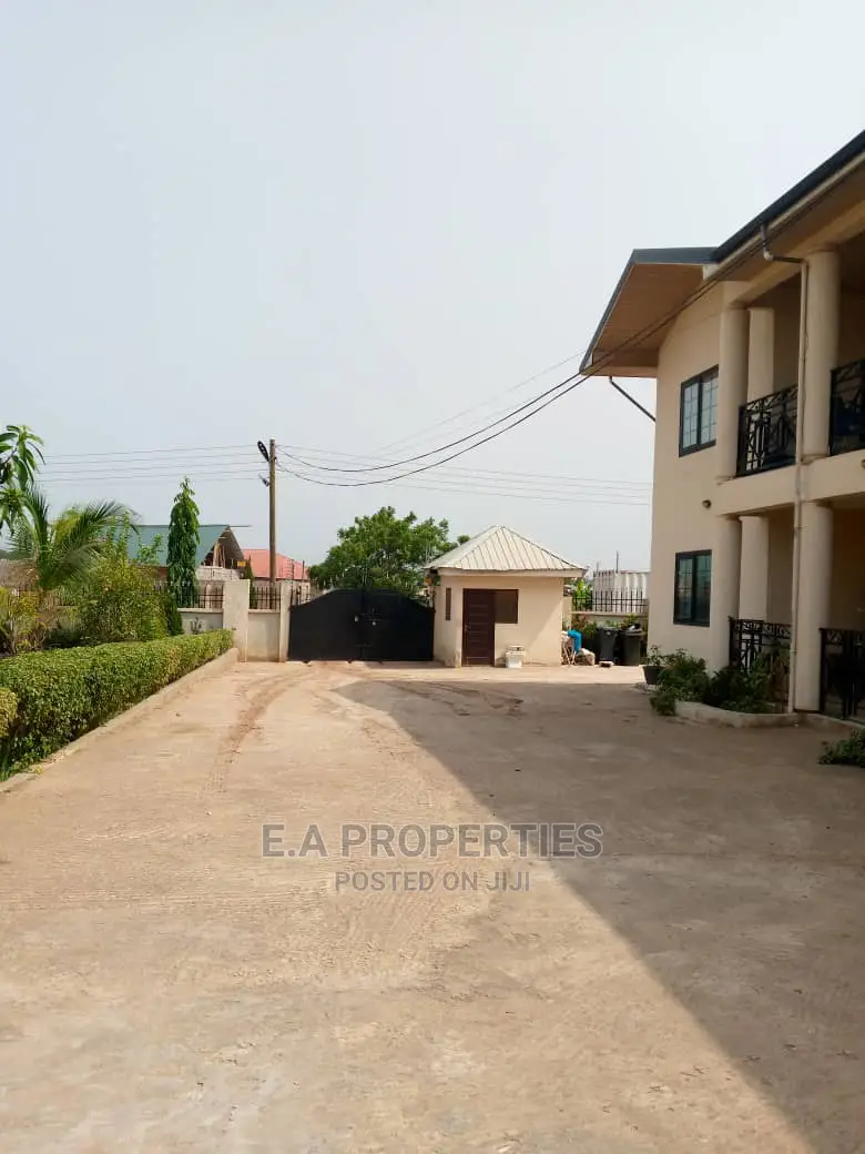 Furnished 4bdrm House in E a Properties, Ability for Rent