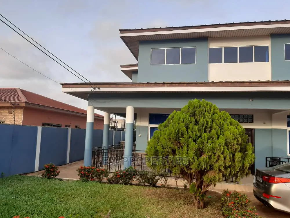 6bdrm Mansion in E a Properties, Airport Residential Area for Sale