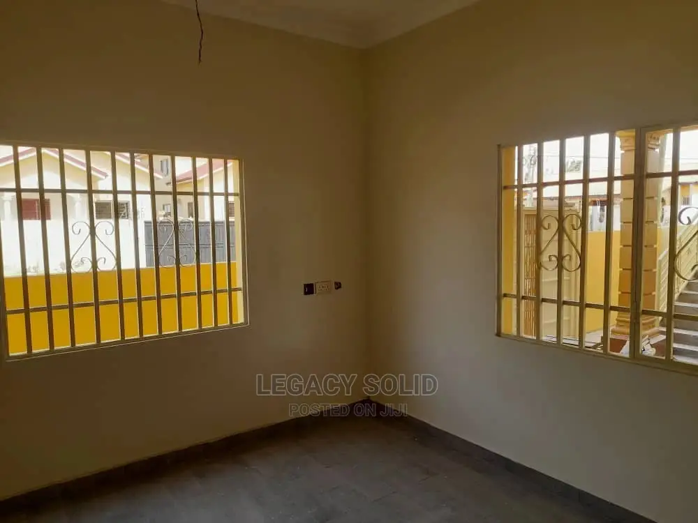 2bdrm Apartment in Legacy Solid Real for rent