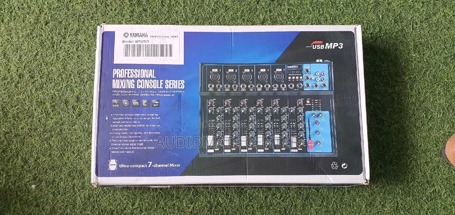 Yamaha F7 Mixer