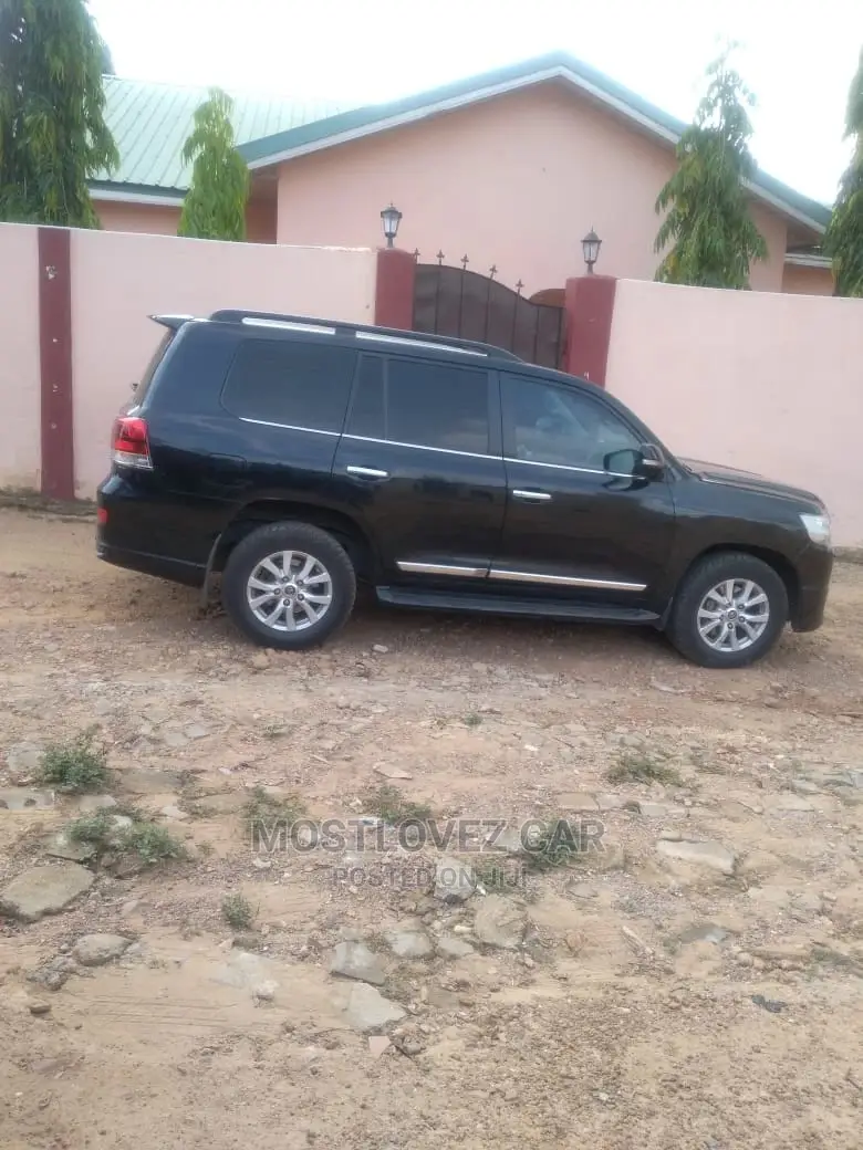 Car For Rent Land-cruisers For Rent In Ghana ๐ฌ๐ญ 4X4S Cars